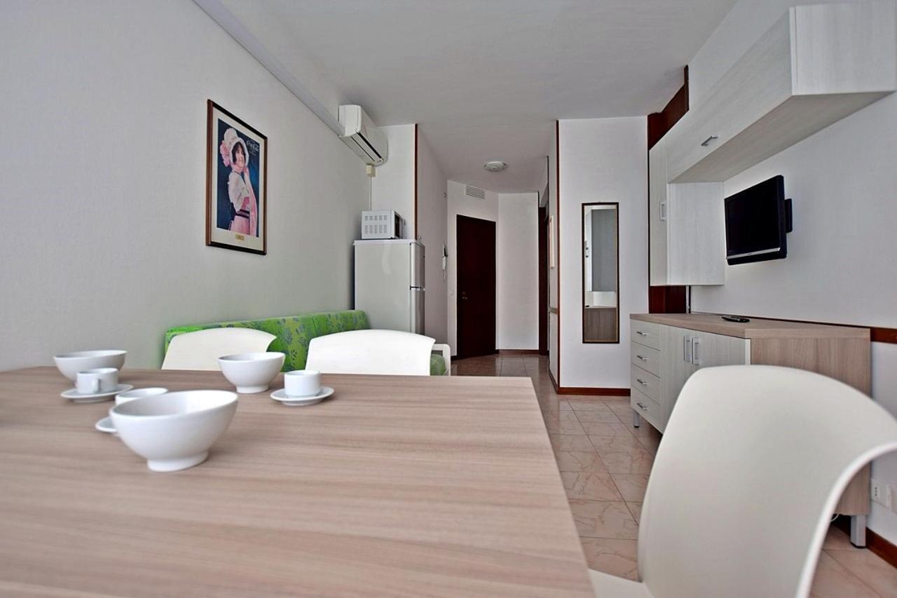 ליגננו סביאדורו Condominio Luna 1 מראה חיצוני תמונה